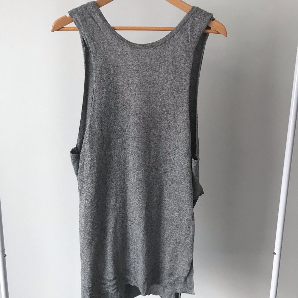 UO split hem top